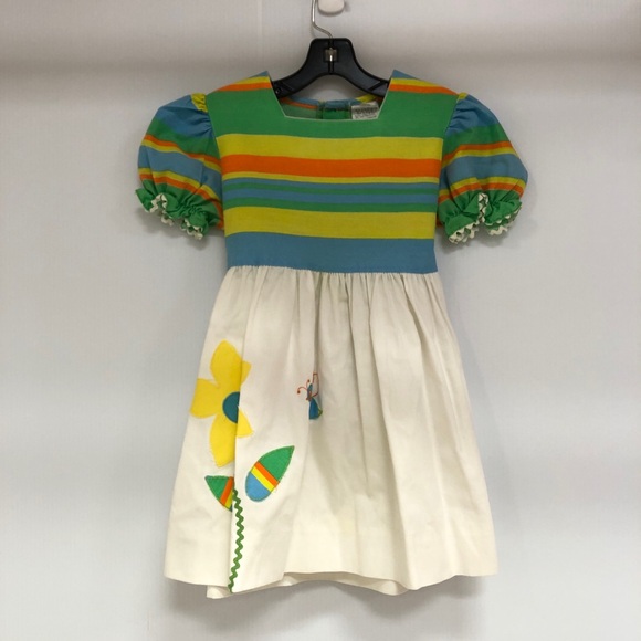 Vintage Other - VINTAGE 1960s NANNETTE LITTLE GIRLS SZ 6 EMBROIDERED DRESS